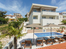 New apartments on Ciovo for sale - seafront location near Trogir