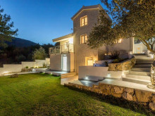 A unique villa in a secluded location near Omis