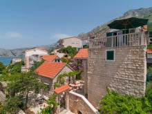 Charming stone house with sea view near Omis