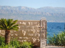 Villa first row to the sea with private entrance to the beach on the island of Brac