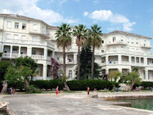Hotel complex in a unique location, first row to the sea - Kaštel Stari