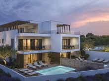 Luxury apartment in a duplex villa with a pool near the sea - Tribunj
