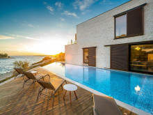 Luxury villa in an exclusive location by the sea in Primošten