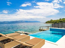 Modern villa with private beach, pool and boat connection - Pelješac