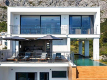 A unique luxury villa with a panoramic view of the sea - Makarska