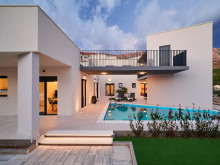 Modern luxury villa 50 m from the beach - Omiš
