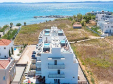 Luxury villa with a roof terrace and a beautiful view 100 m from the sea - Privlaka, Zadar
