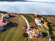 Luxury villa under construction 100 m from the sea near Zadar