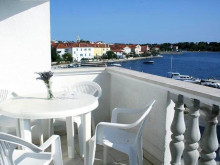 Beautiful apartment house first row to the sea near Zadar