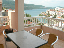 Great apartment house with beutifull seaview only 150 m from sea