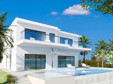 Exclusive luxury villa with a pool, just 150 m from the beach in the vicinity of Split