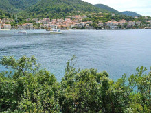 Attractive land of 8,800 m2, 1st row to the sea on the island of Korčula