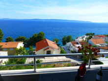 Modern apartment in an attractive location 80 m from the sea on the island of Čiovo